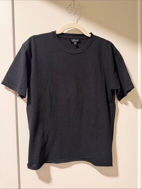 Topshop women’s distressed black t shirt
